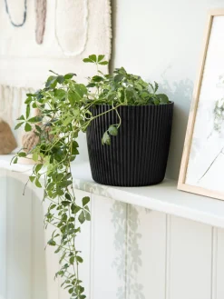Outlet Søstrene Grene Schweiz Blumentopf Milly Ø16,9 Cm Anthracite