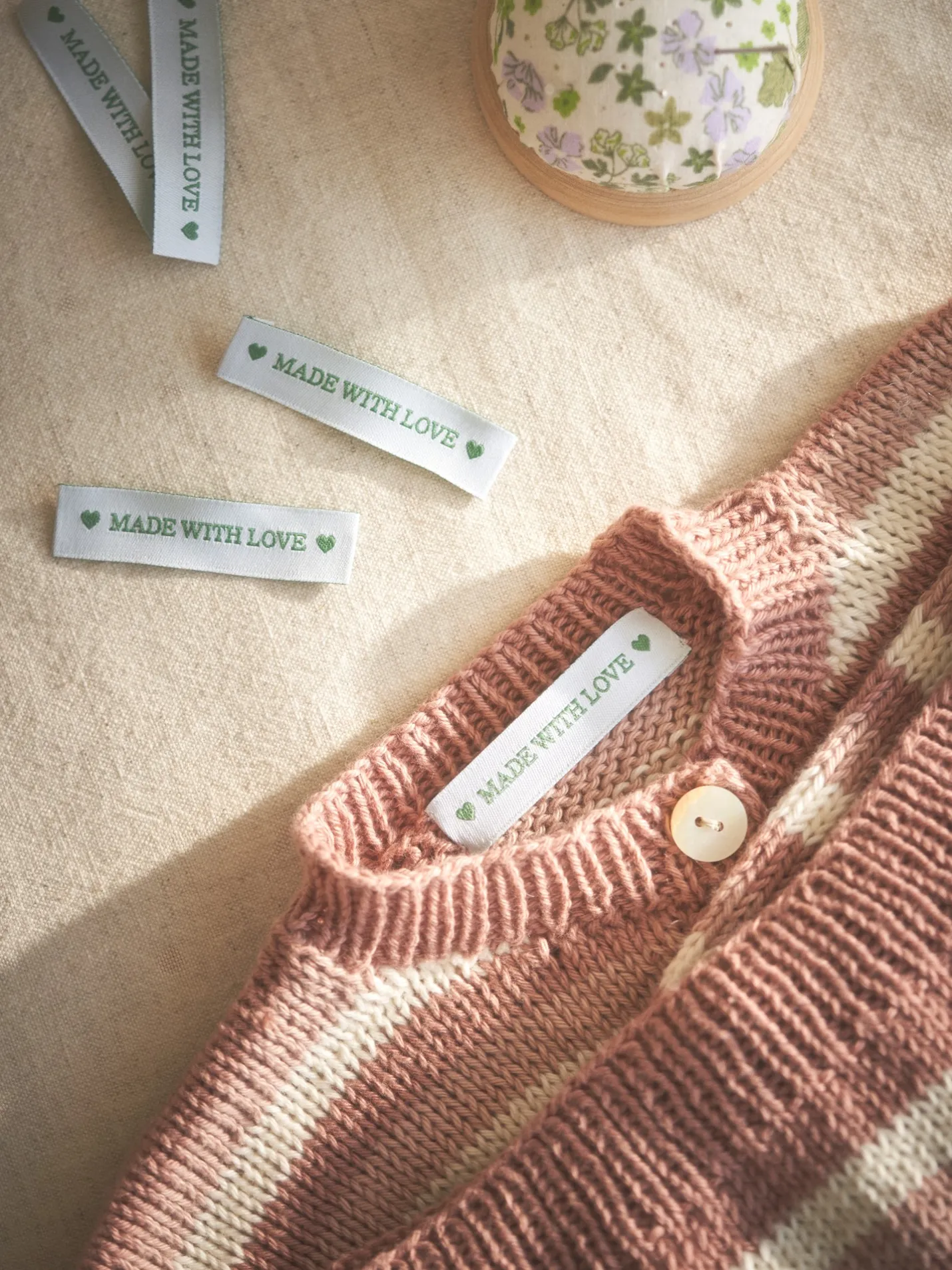 New Søstrene Grene Schweiz Gewebte Etiketten Dusty Green