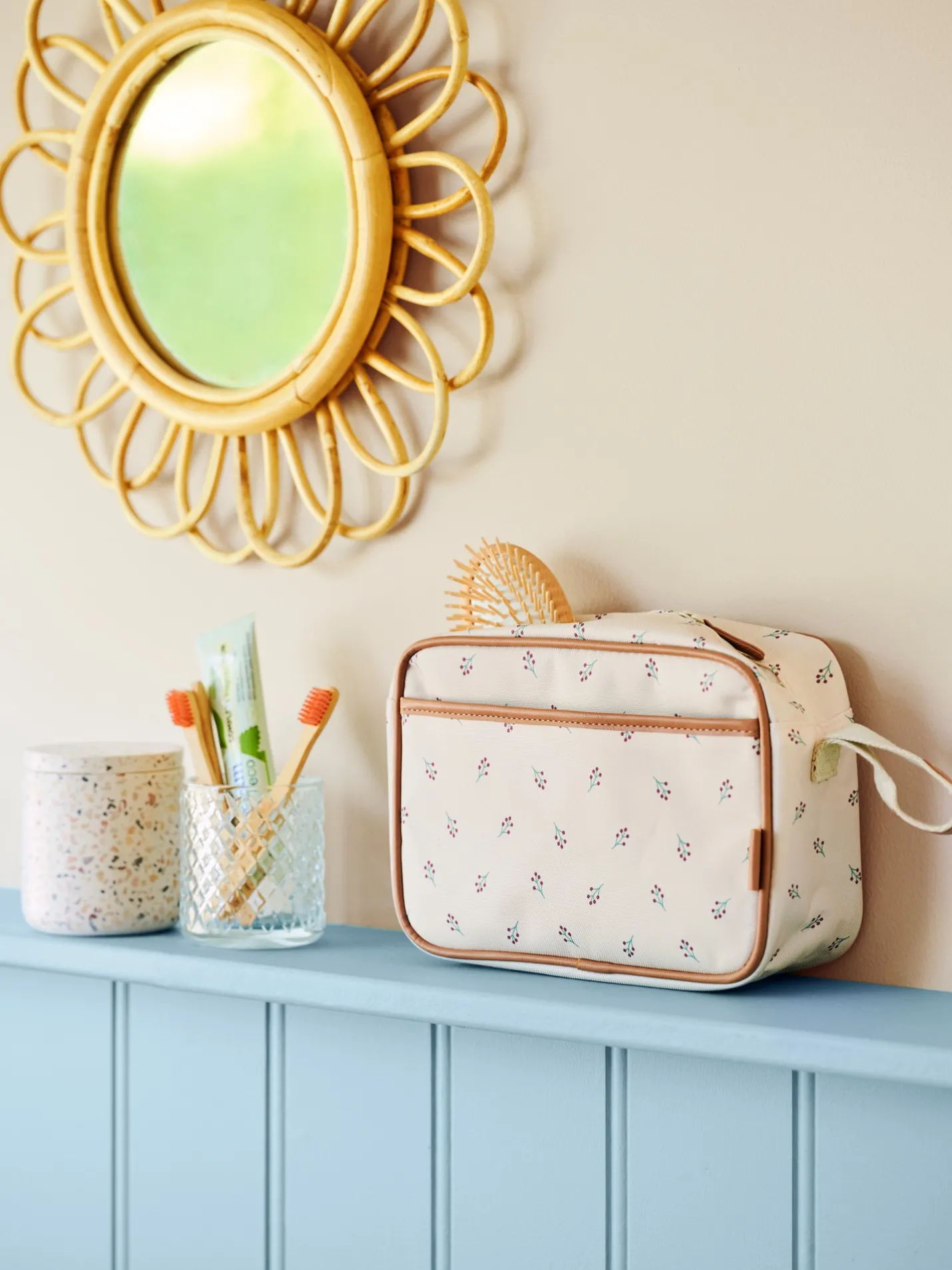 Discount Søstrene Grene Schweiz Kulturbeutel Off White