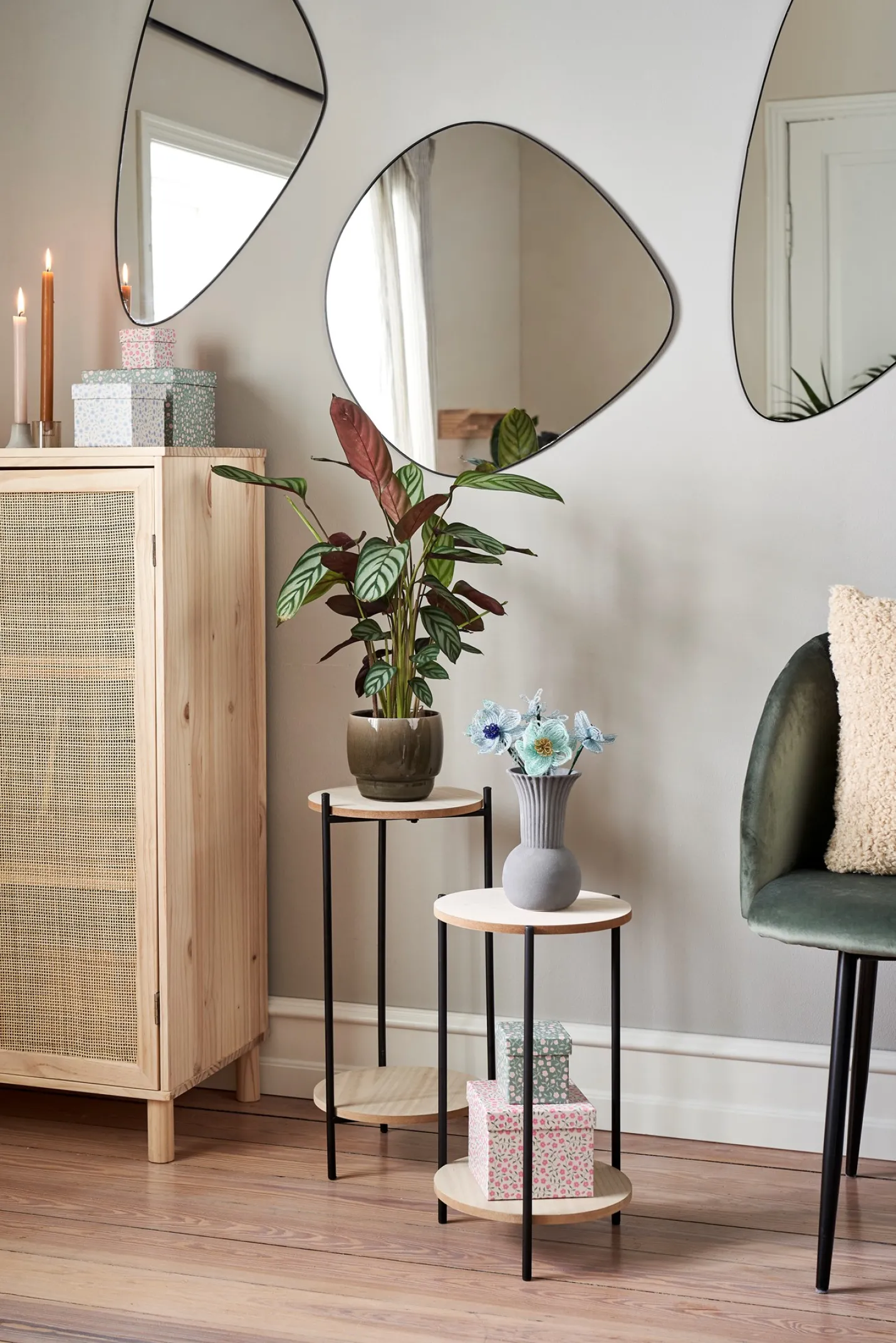 Outlet Søstrene Grene Schweiz Pflanzenständer Black