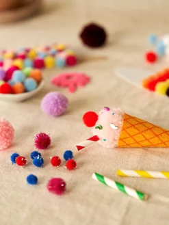 New Søstrene Grene Schweiz Pom-Pom-Eis-DIY-Set Multi
