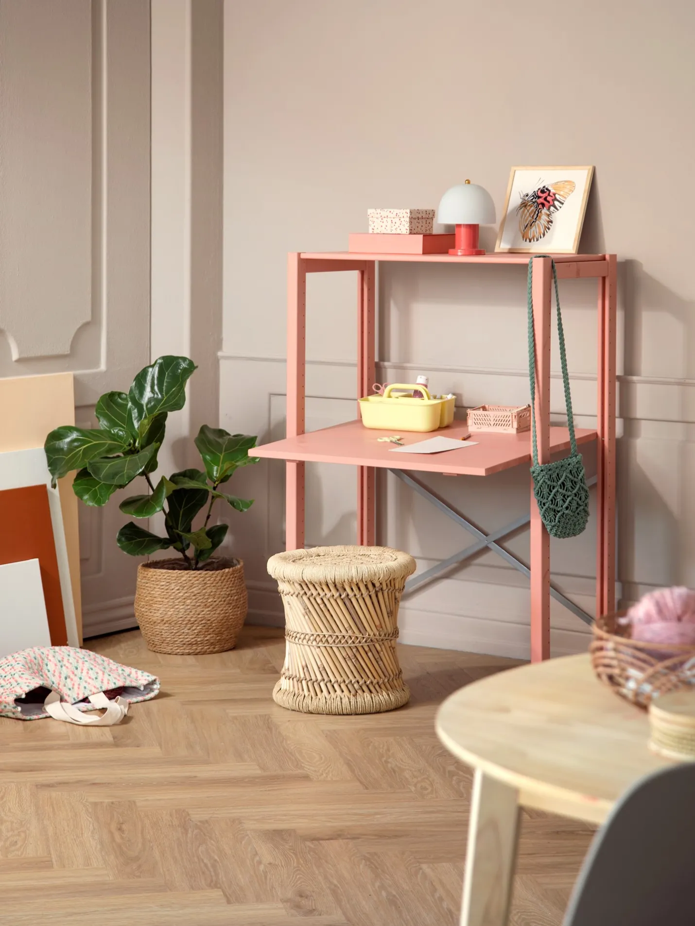 New Søstrene Grene Schweiz Schreibtisch Peach