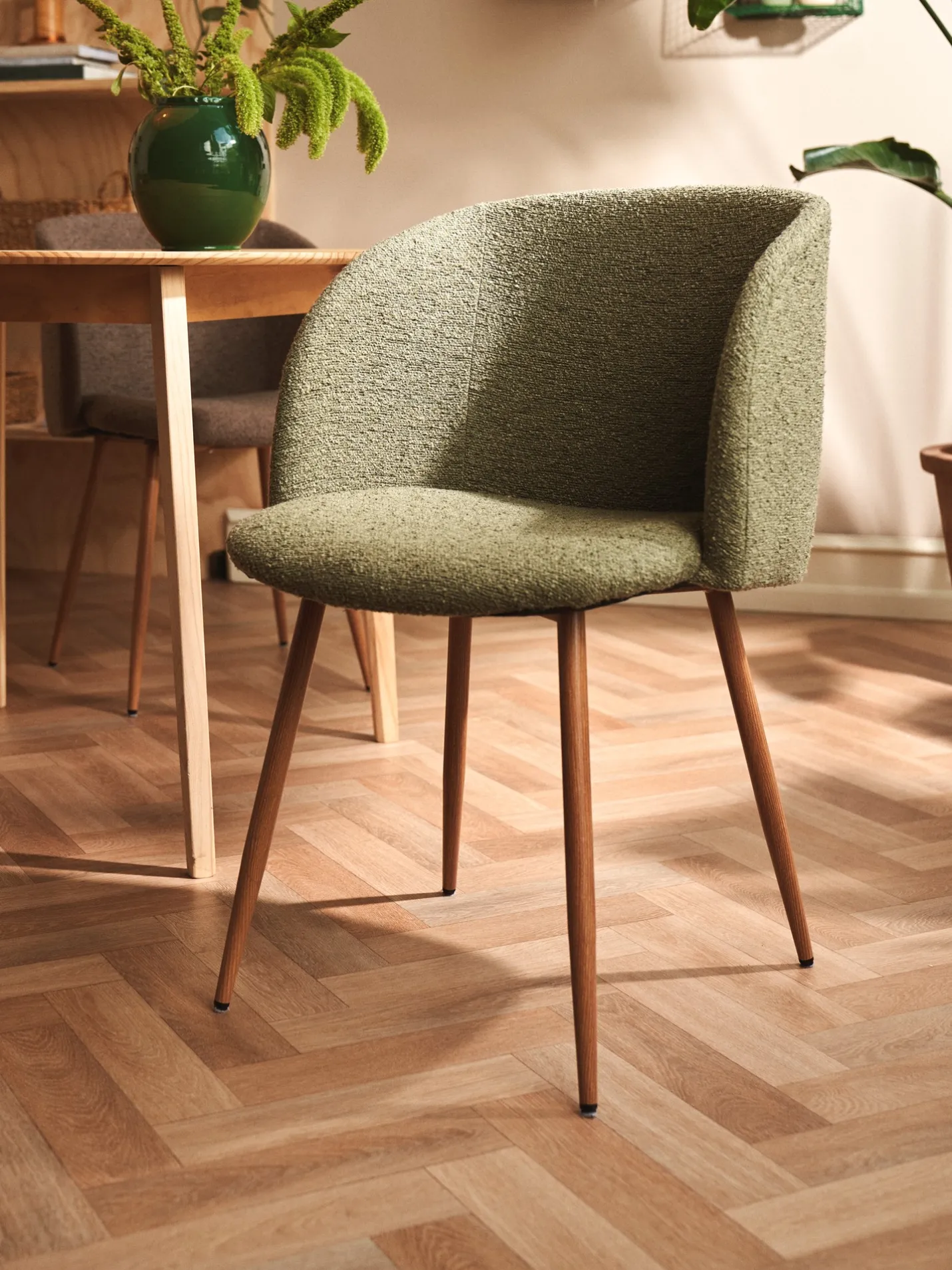 Sale Søstrene Grene Schweiz Stuhl Mit Bouclé-Stoff Olive Green