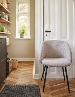 Sale Søstrene Grene Schweiz Stuhl Mit Teddystoff-Bezug