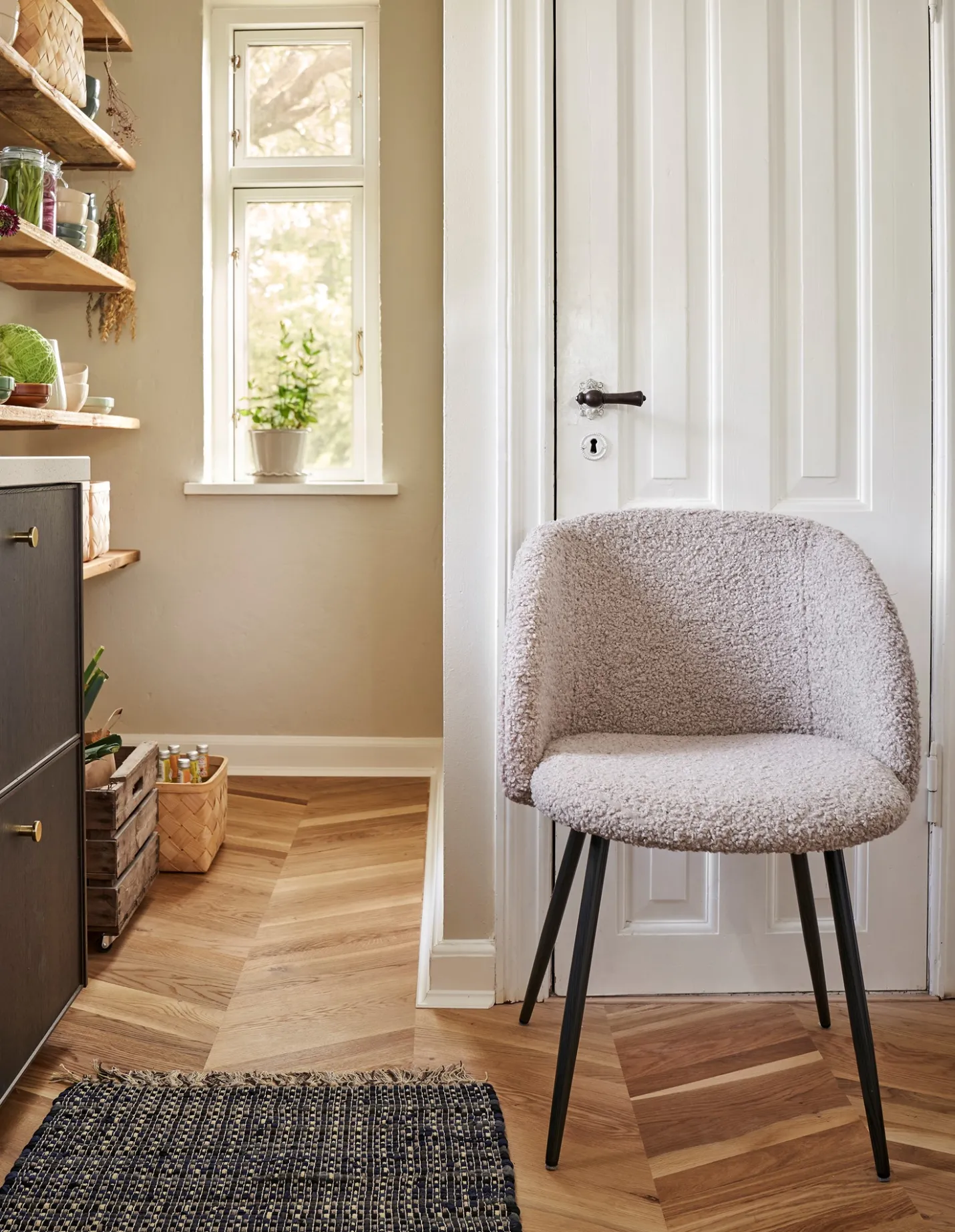 Sale Søstrene Grene Schweiz Stuhl Mit Teddystoff-Bezug