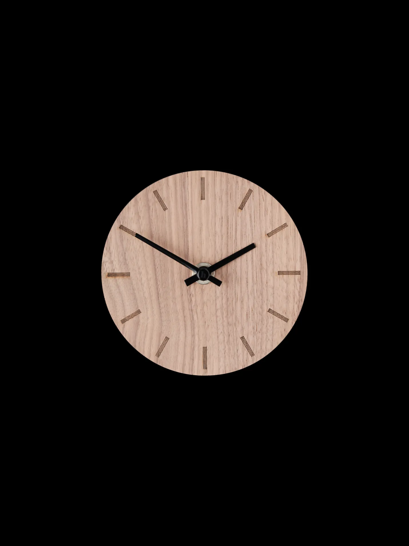 Sale Søstrene Grene Schweiz Wanduhr Walnut Ø12 Dark Wood